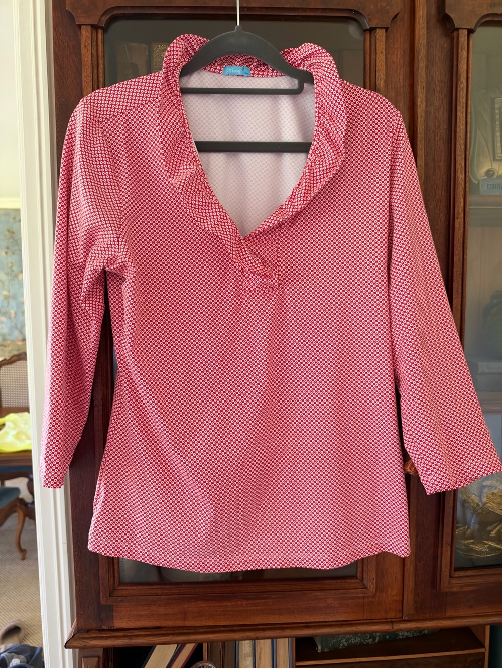 J. McLaughlin red and white l Patterned 3/4 Sleeve V-Neck Tunic medium